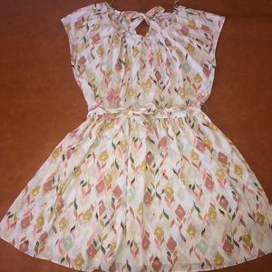 Barely used spring dress Size XL